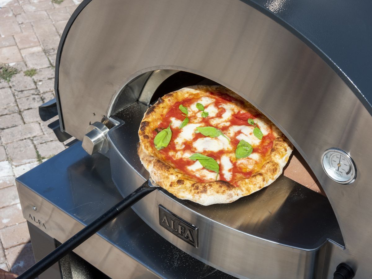 Alfa Classico 2 Pizze Wood-Fired Pizza Oven