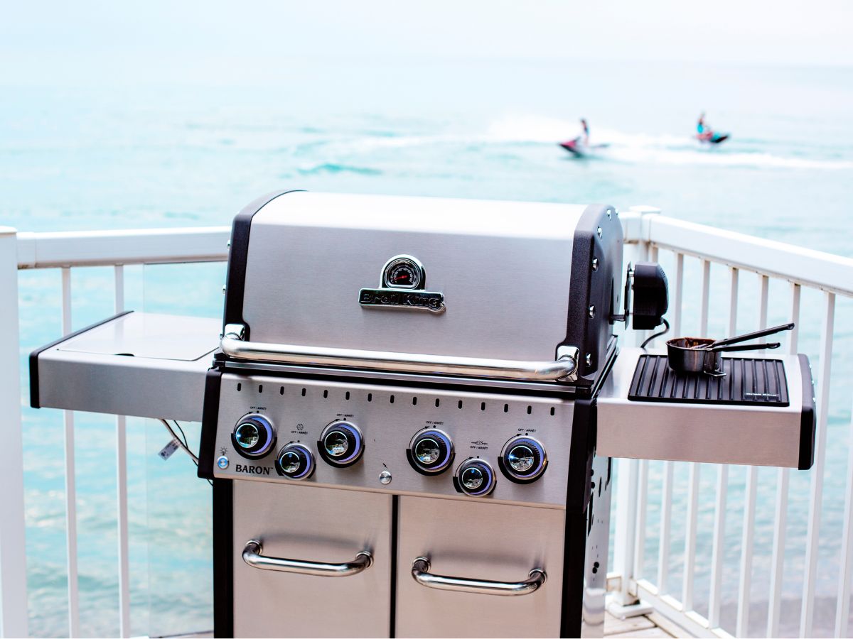 Broil King Baron S 490 Pro IR Gas Grill