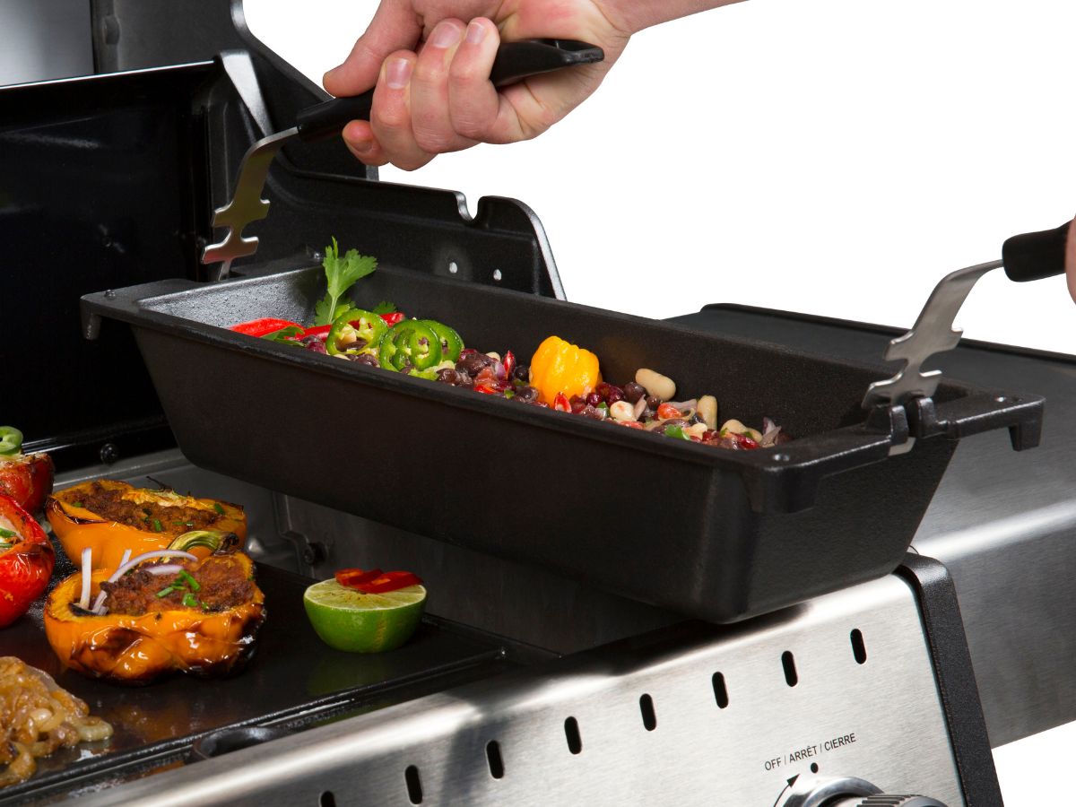 Broil King Cast Iron Wok for Baron & Crown