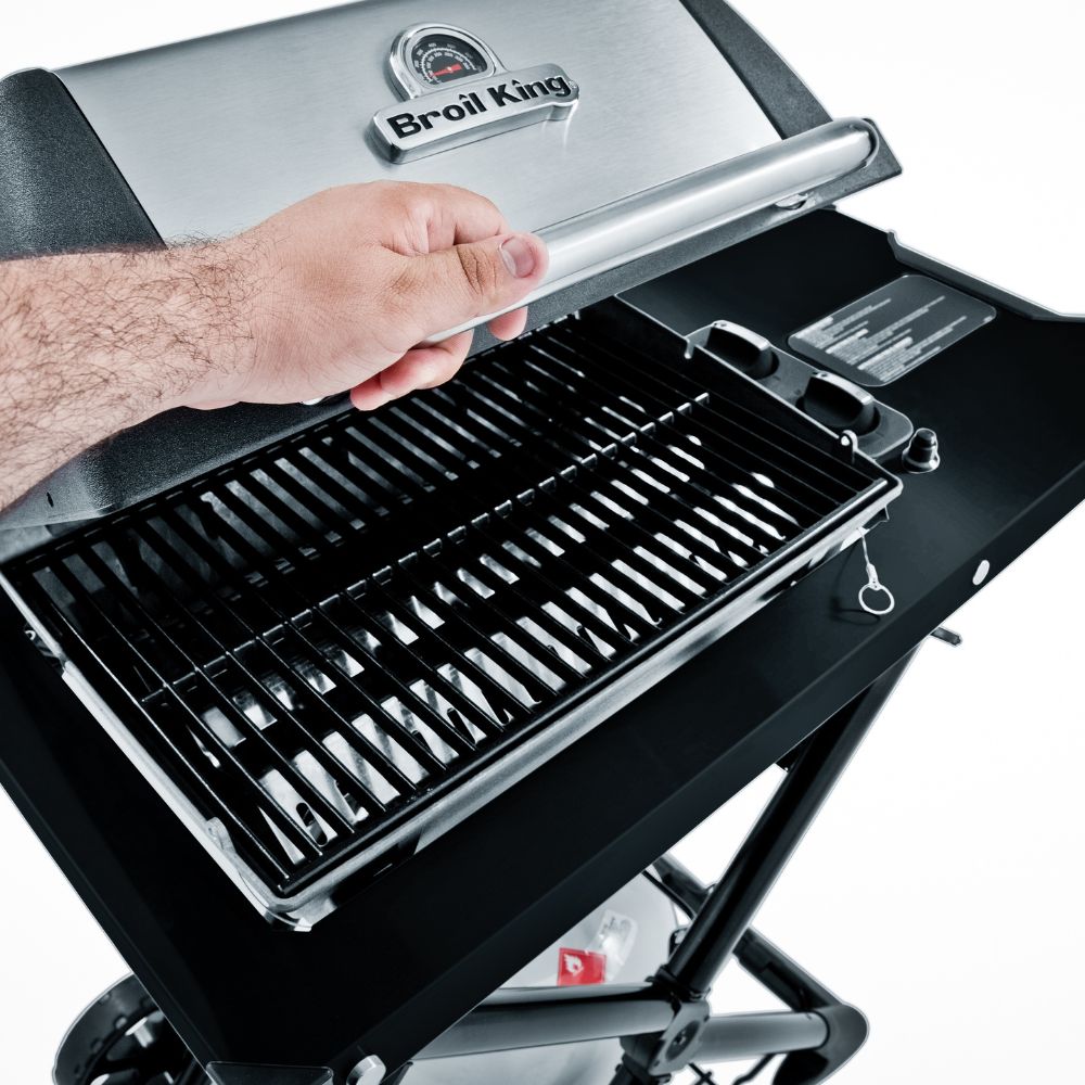 Broil King Porta Chef AT220 Portable Gas Grill - Propane