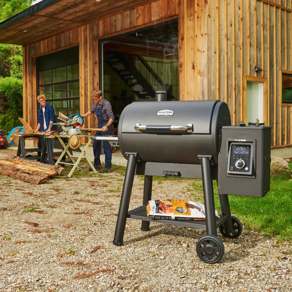 Broil King Regal 500 Pellet Grill