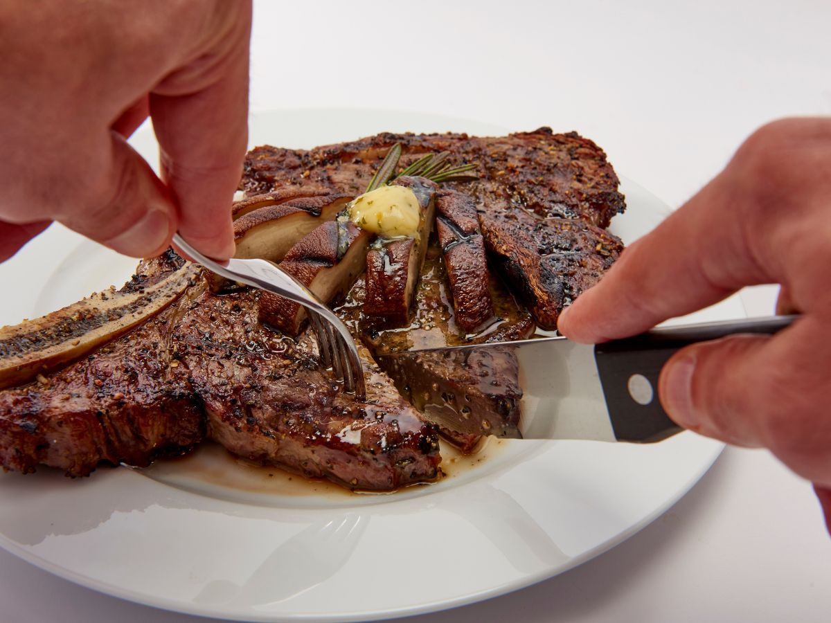 Broil King Stainless Steel Steak Knives