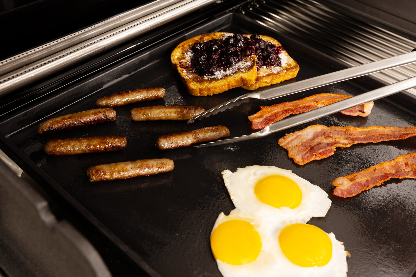 Broil King Plancha With Porcelain Finish