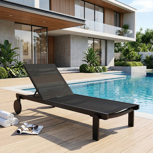 Casablanca Chaise Lounge