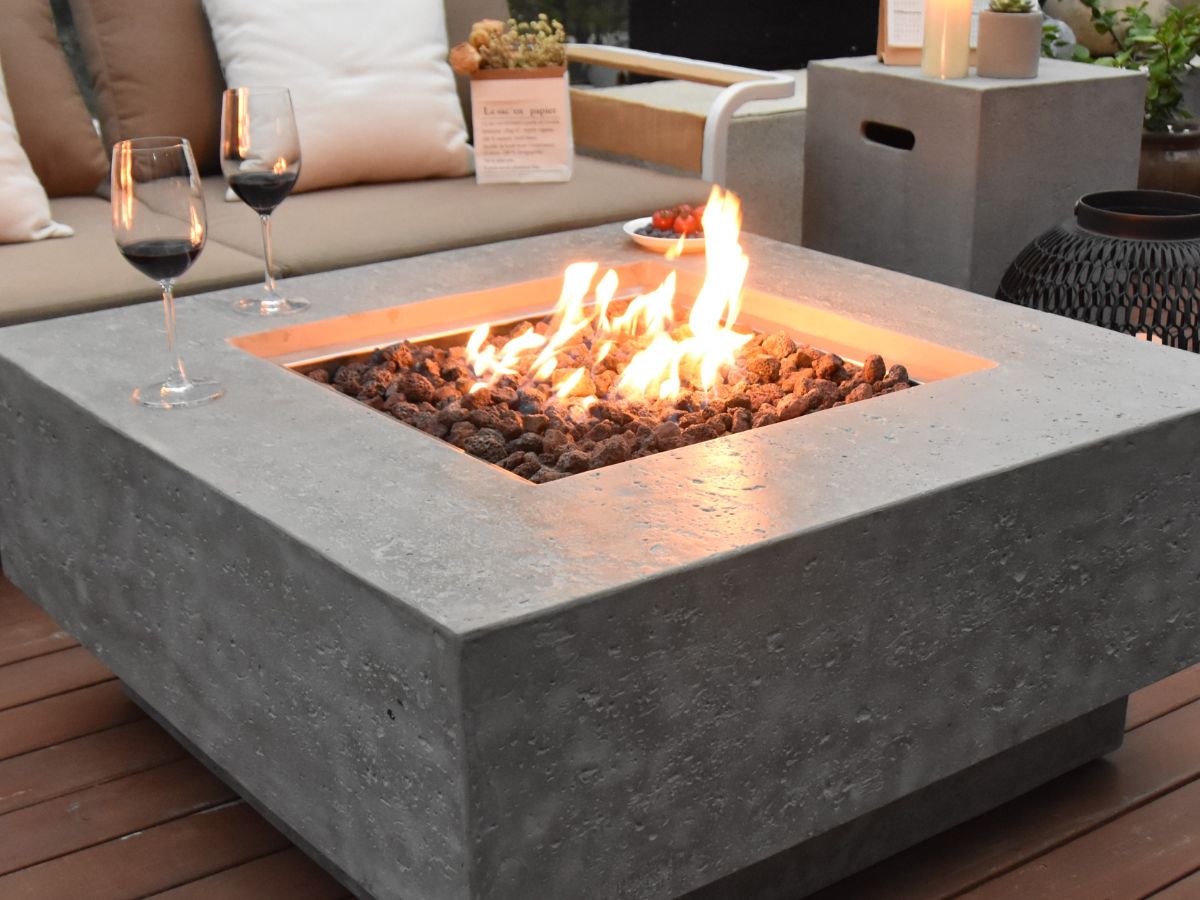 Manhattan Light Grey Cast Concrete Fire Table