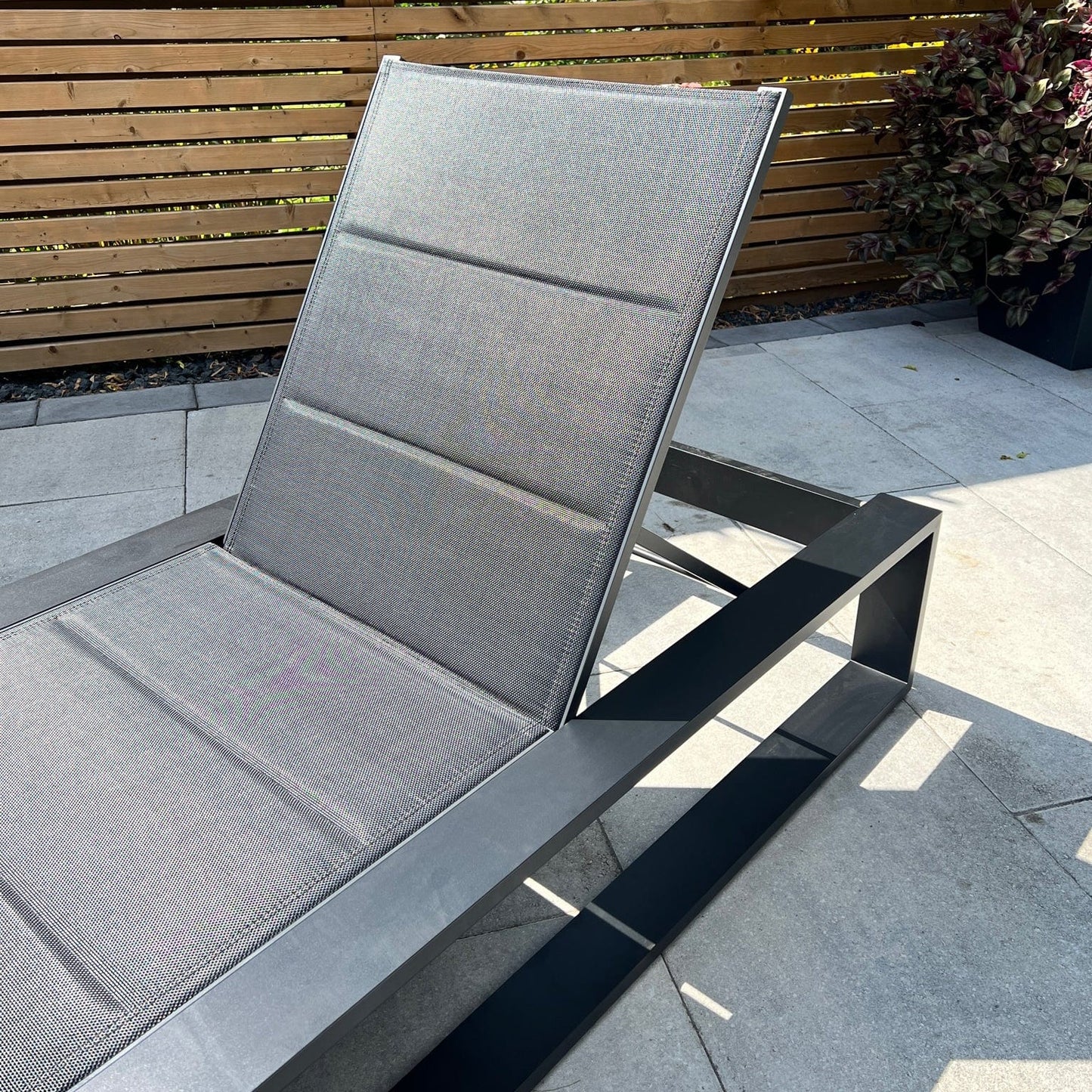 Evee Padded Sling Chaise Lounge