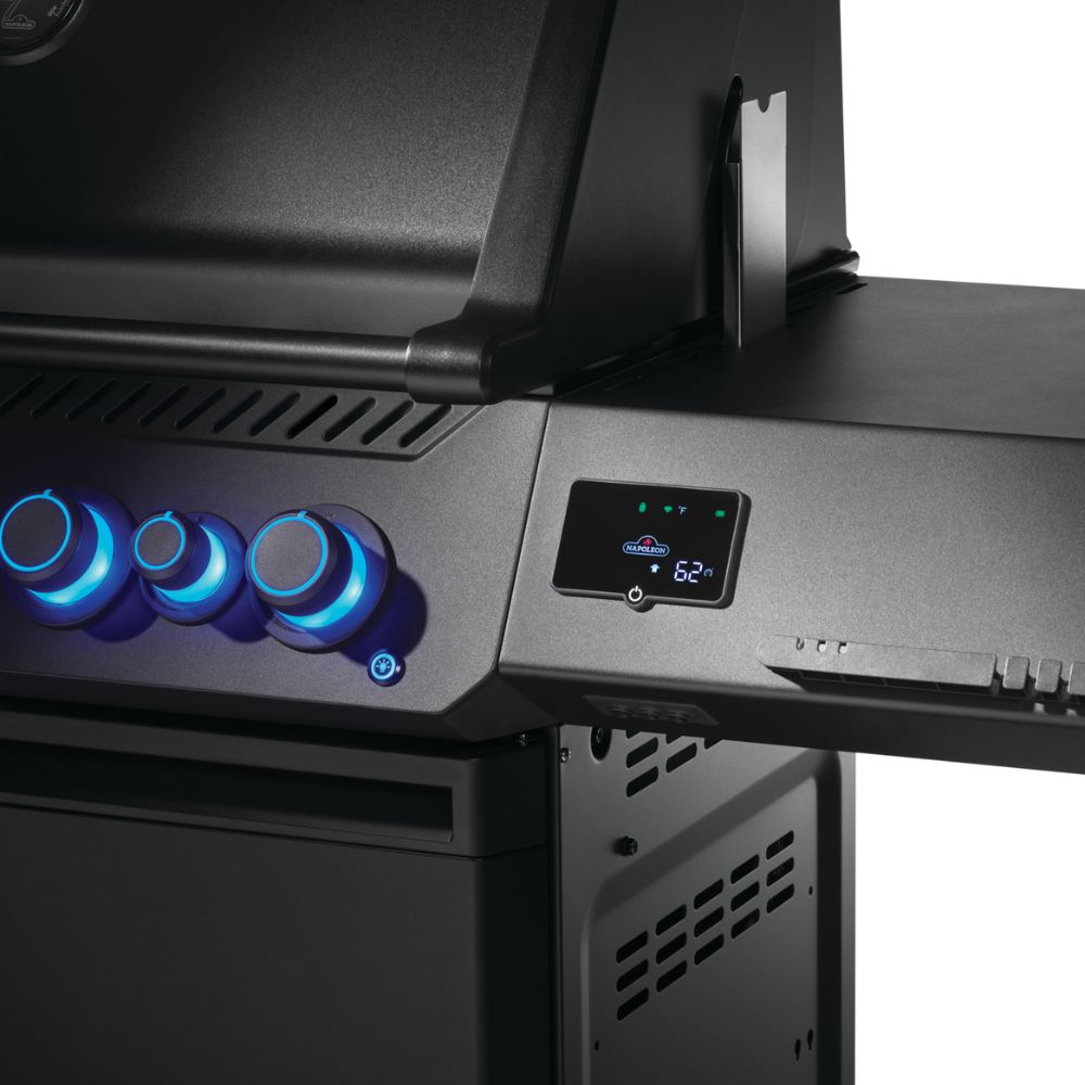 Napoleon Phantom Prestige 500 Connect with Infrared Side and Rear Burner Gas Grill