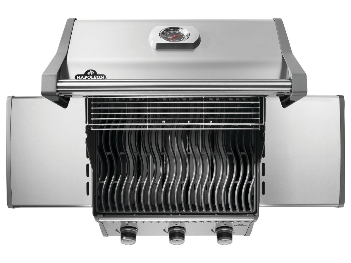 Napoleon Rogue 425 Gas Grill - Stainless Steel