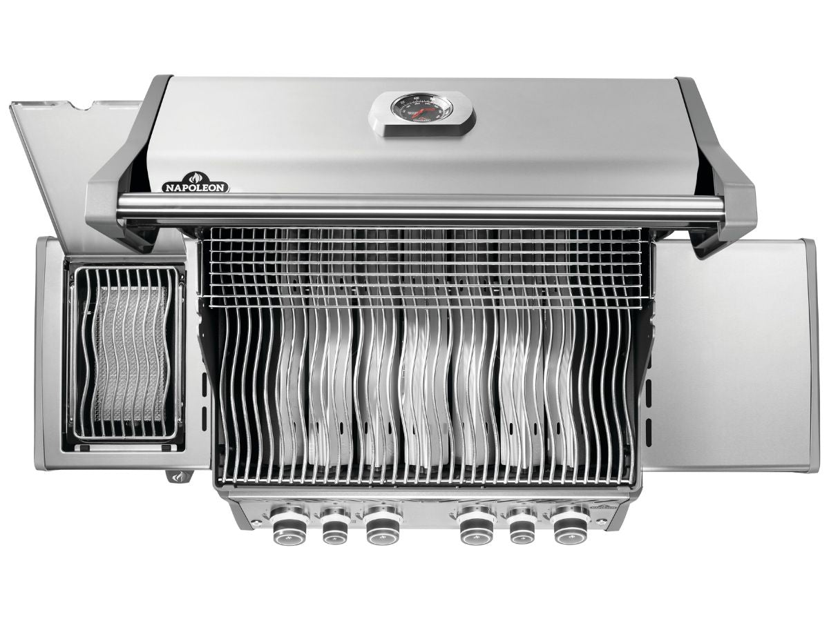 Napoleon Rogue PRO 525 with Infrared Side Burner Gas Grill - Stainless Steel