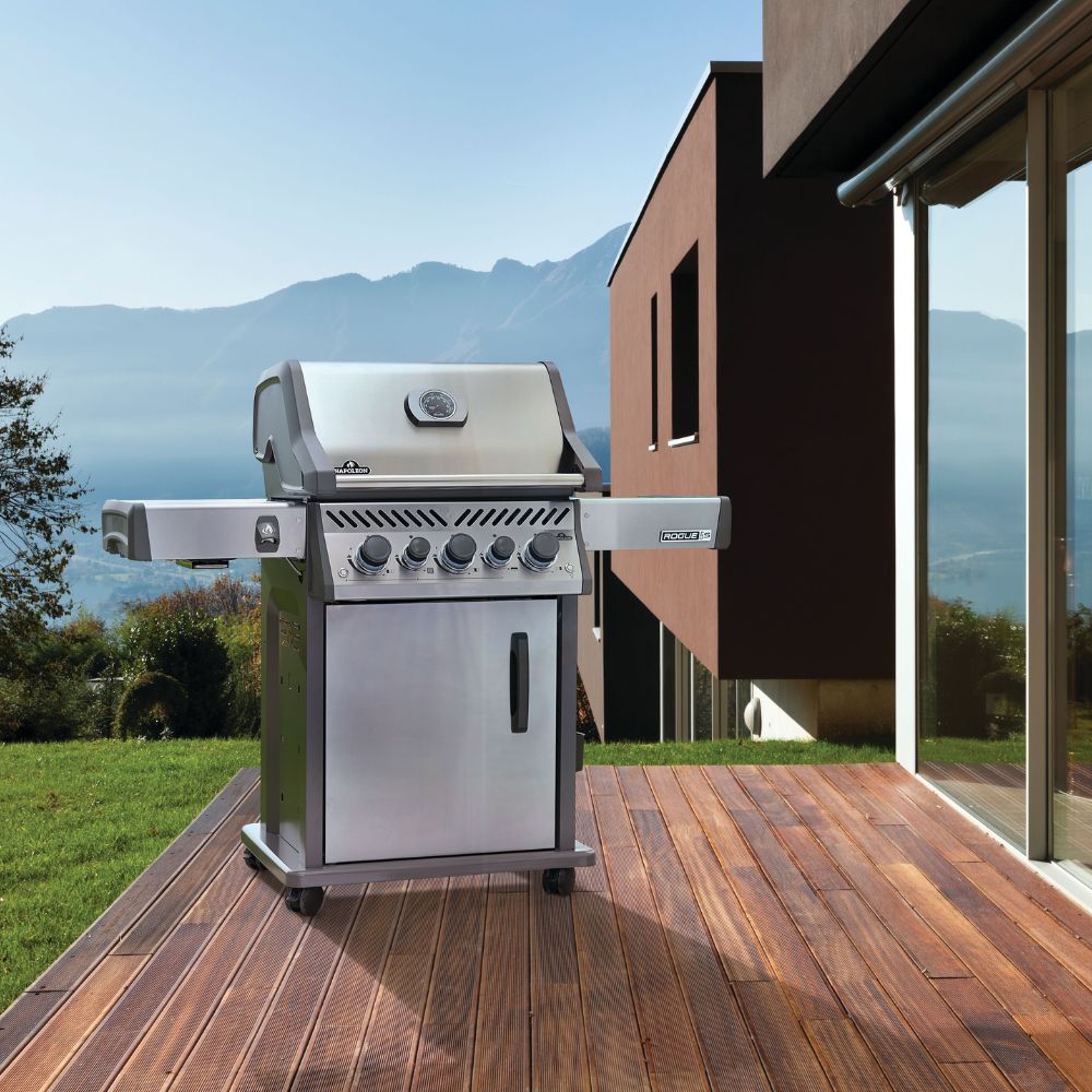 Napoleon Rogue PRO-S 425 with Infrared Side & Rear Burner Gas Grill - Stainless Steel