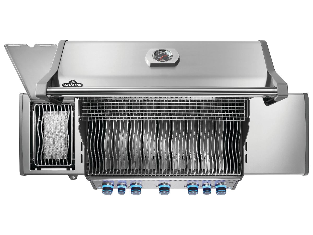 Napoleon Rogue PRO-S 625 with Infrared Side & Rear Burner Gas Grill - Stainless Steel