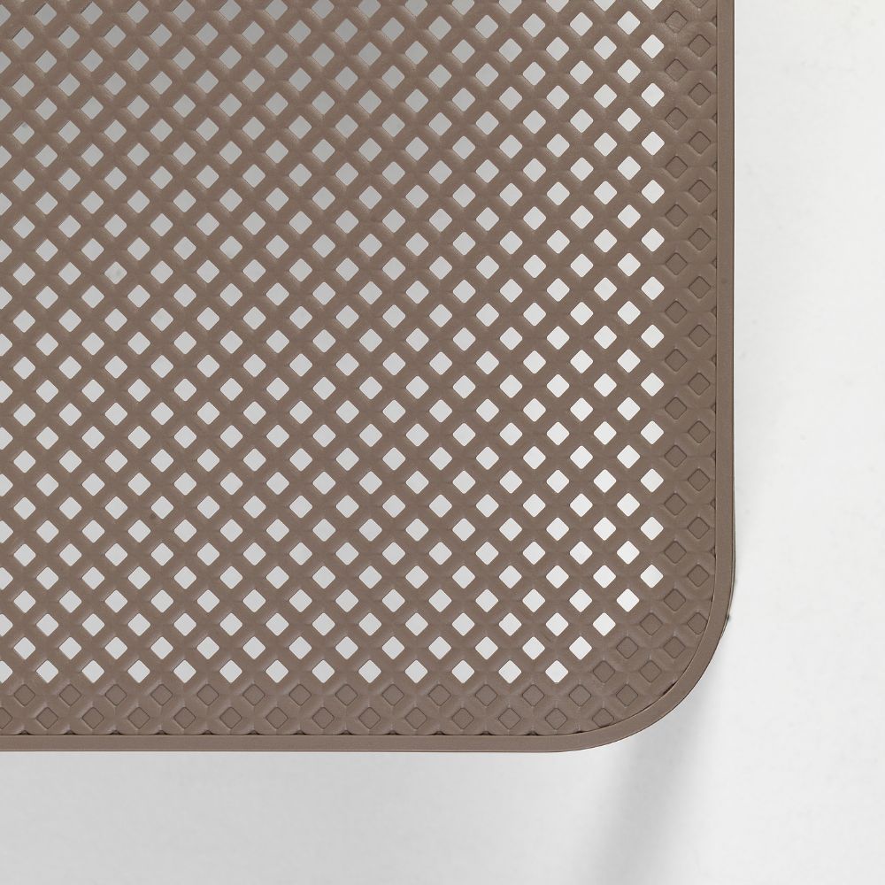 Net 100 Low Coffee Table