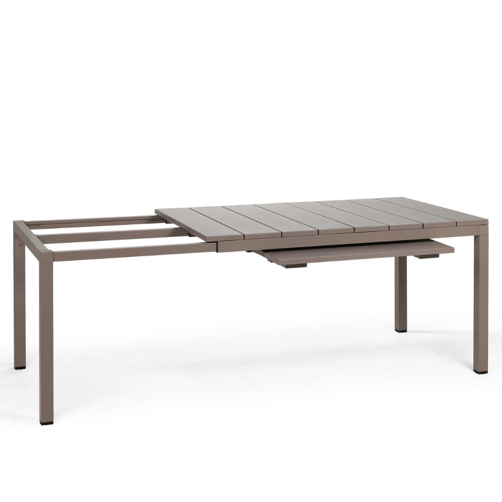 Rio 140 Resin Extendable Dining Table