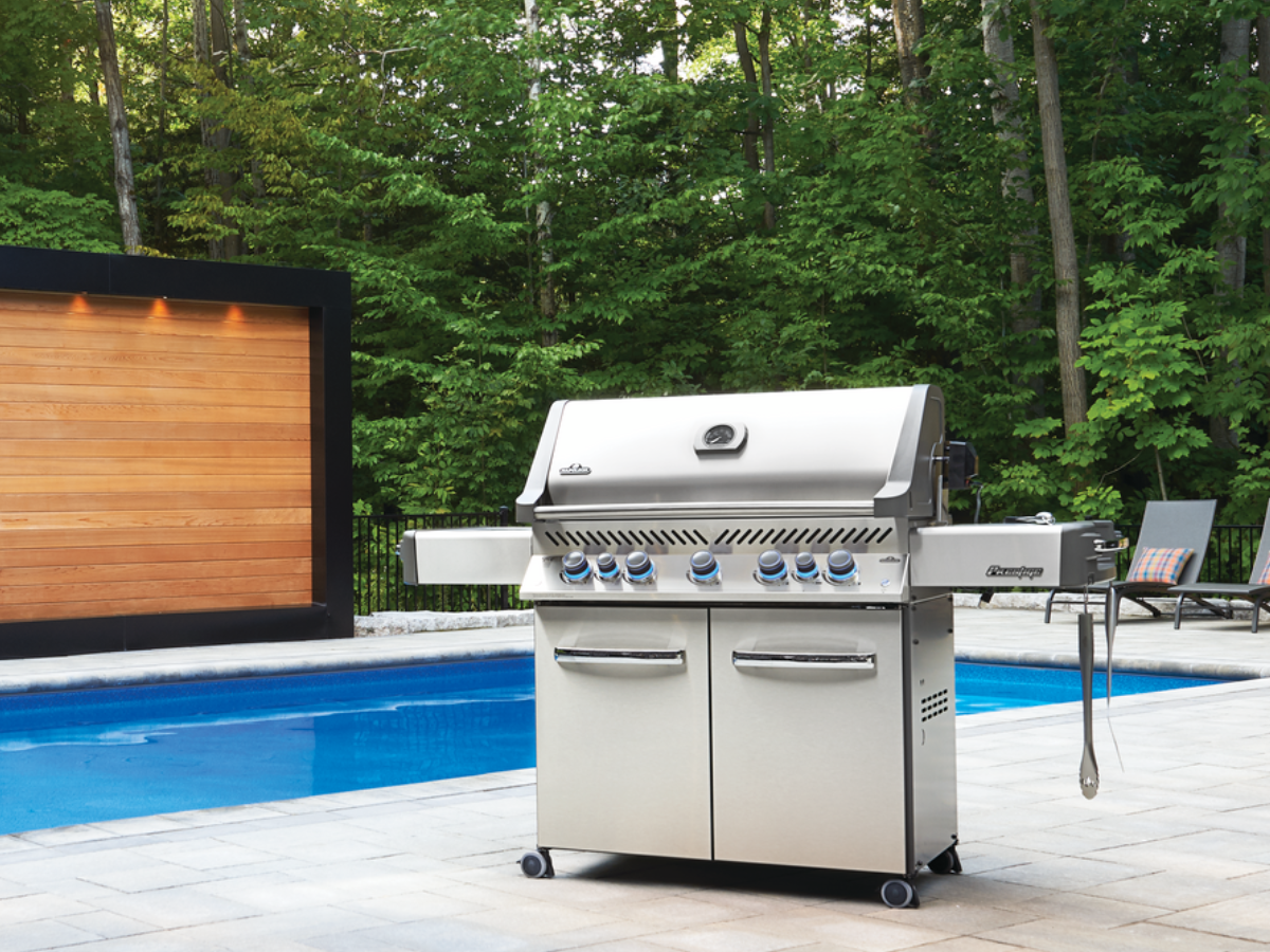 Napoleon Prestige 665 Stainless Steel w/ Infrared Rear and Side Burner - CALL FOR IN-STORE PROMO