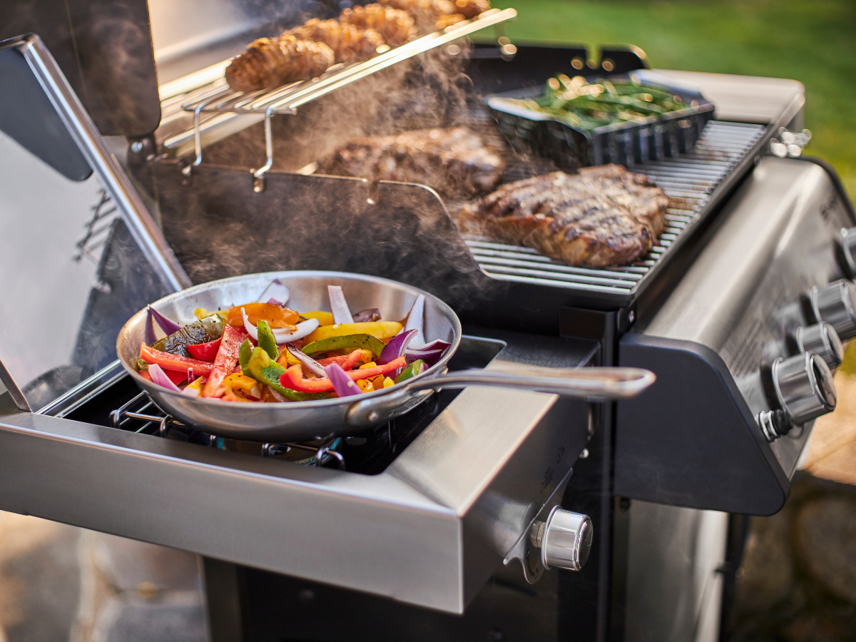 Weber Spirit SP-335 Gas Grill - CALL FOR IN-STORE PROMO