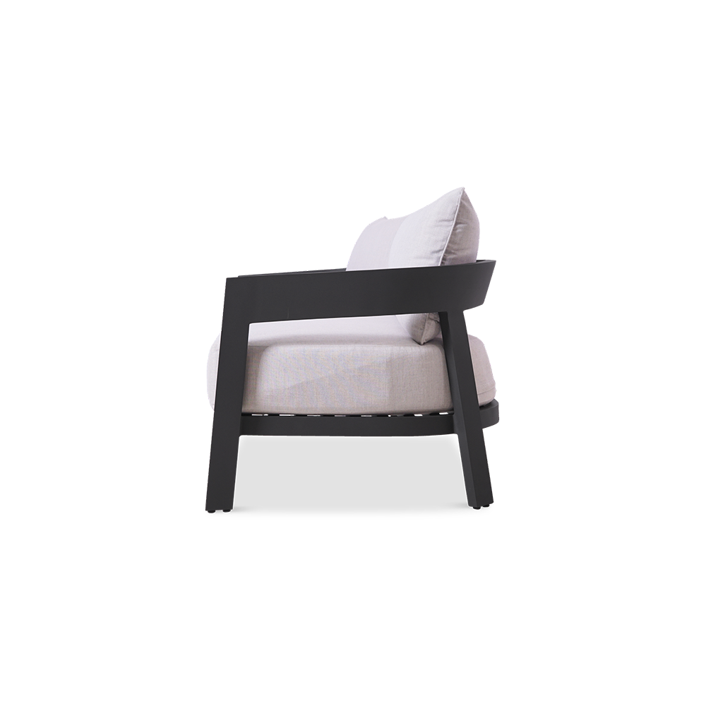 Vento Loveseat - Cast Silver