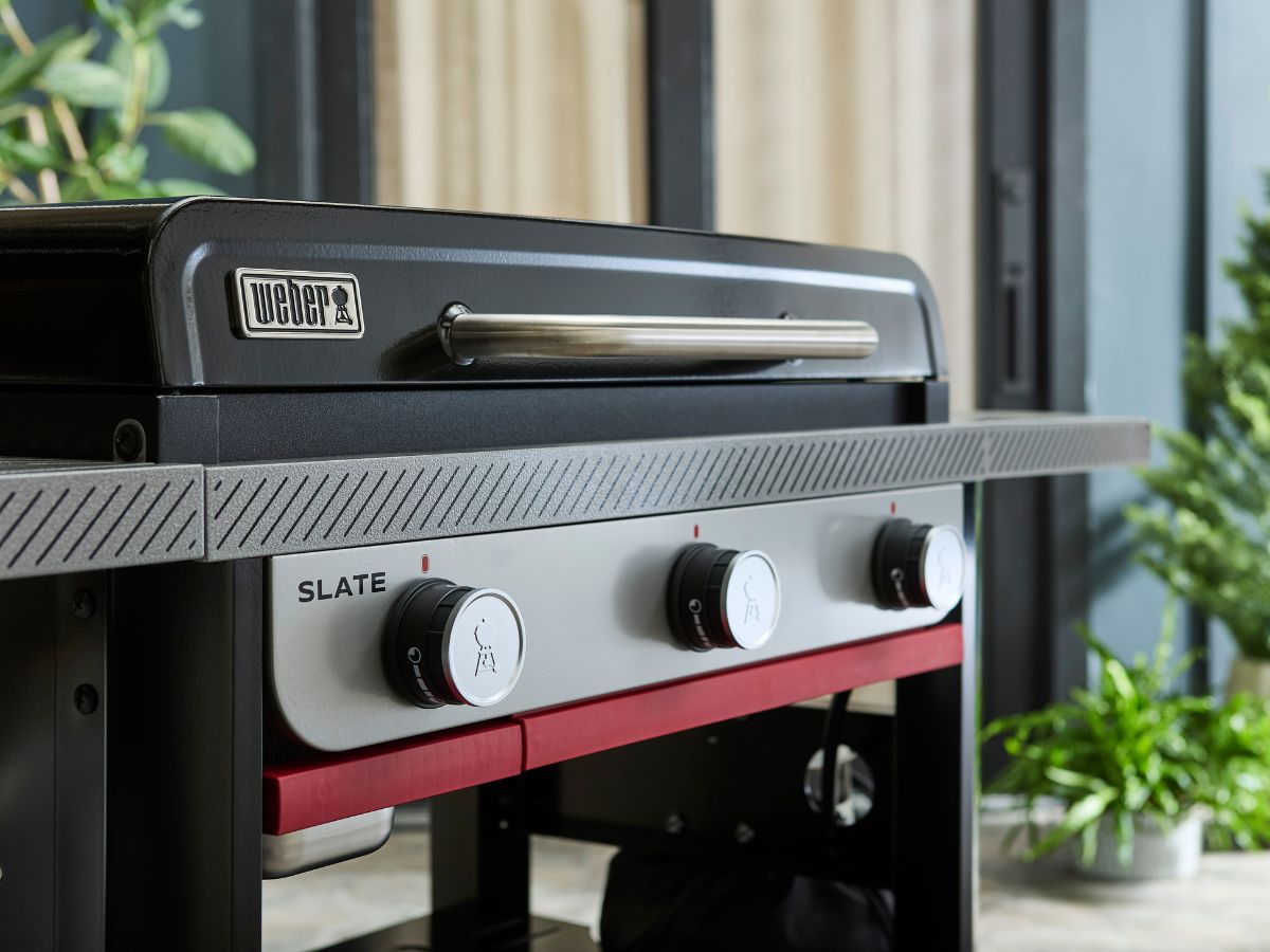 Weber 28" Griddle Gas Grill