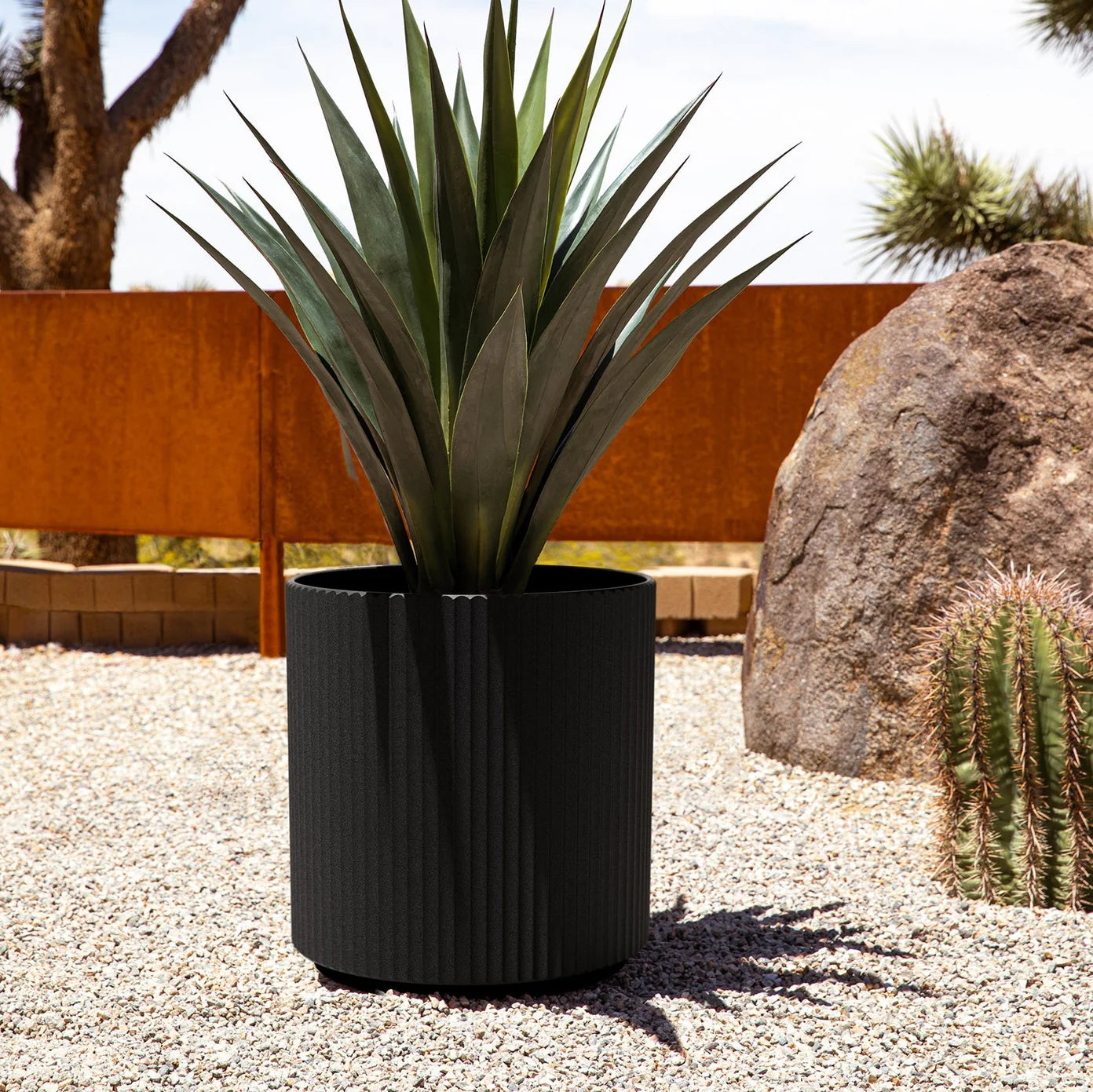 Demi Planter - Black
