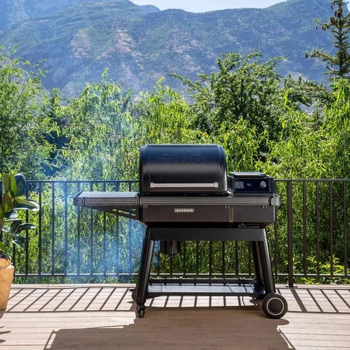 Traeger Ironwood Wood Pellet Grill