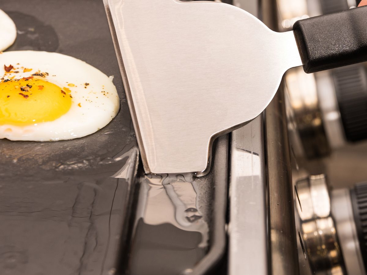 Broil King Plancha Scraper