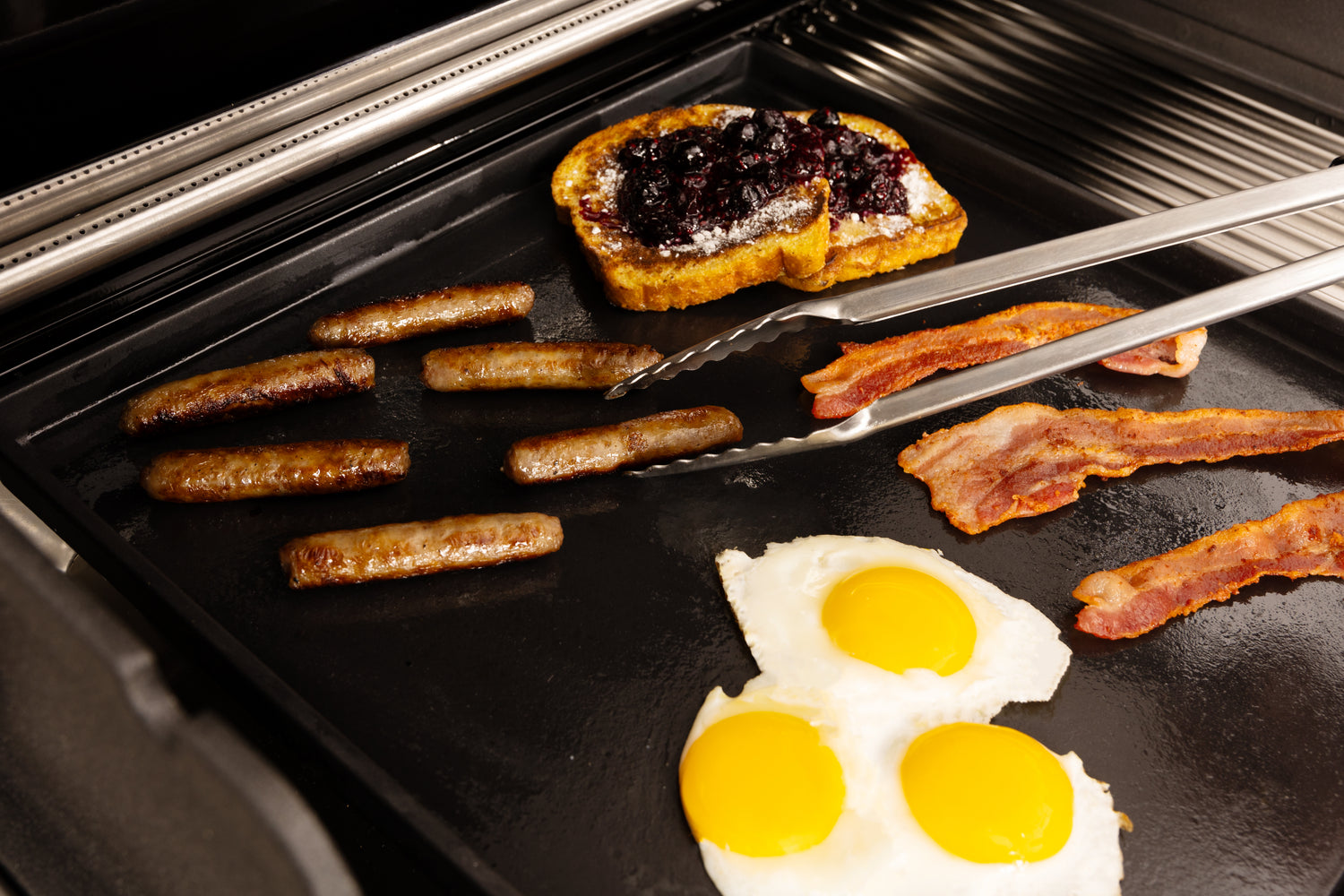 Broil King Plancha With Porcelain Finish