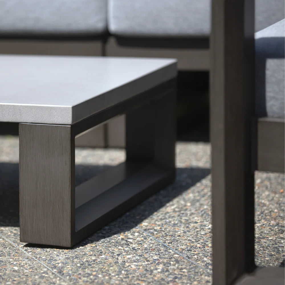 Element 5.0 40" Square Chat Table