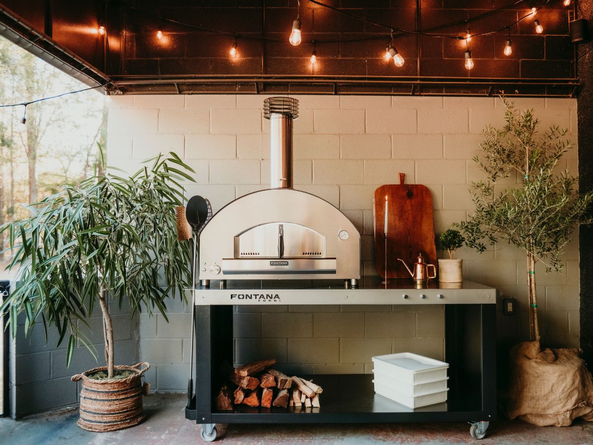 Fontana Firenze Hybrid Pizza Oven