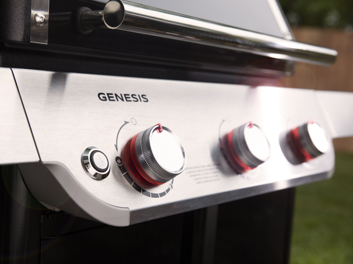 Weber Genesis E-315 Gas Grill