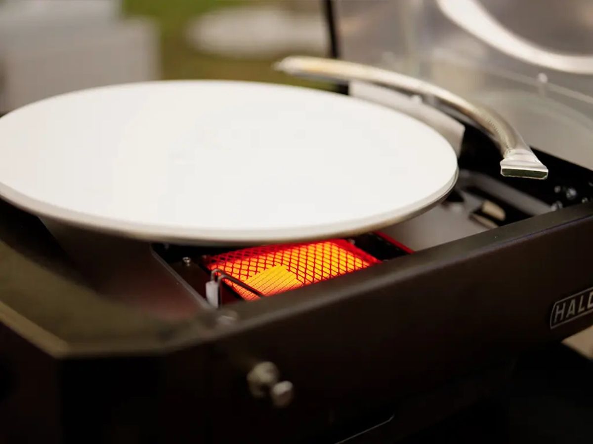 Halo Versa 16 Countertop Pizza Oven