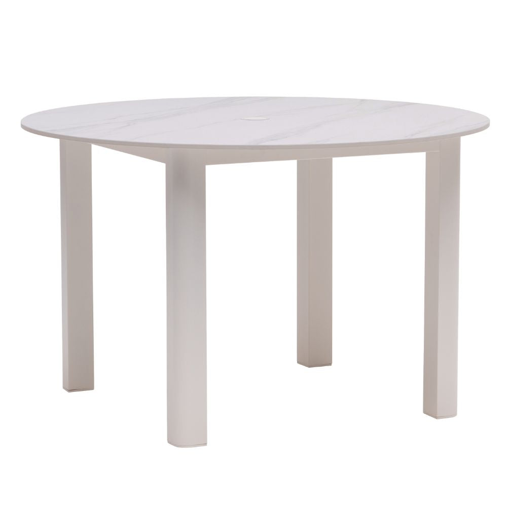 Hampshire 48" Round Dining Table