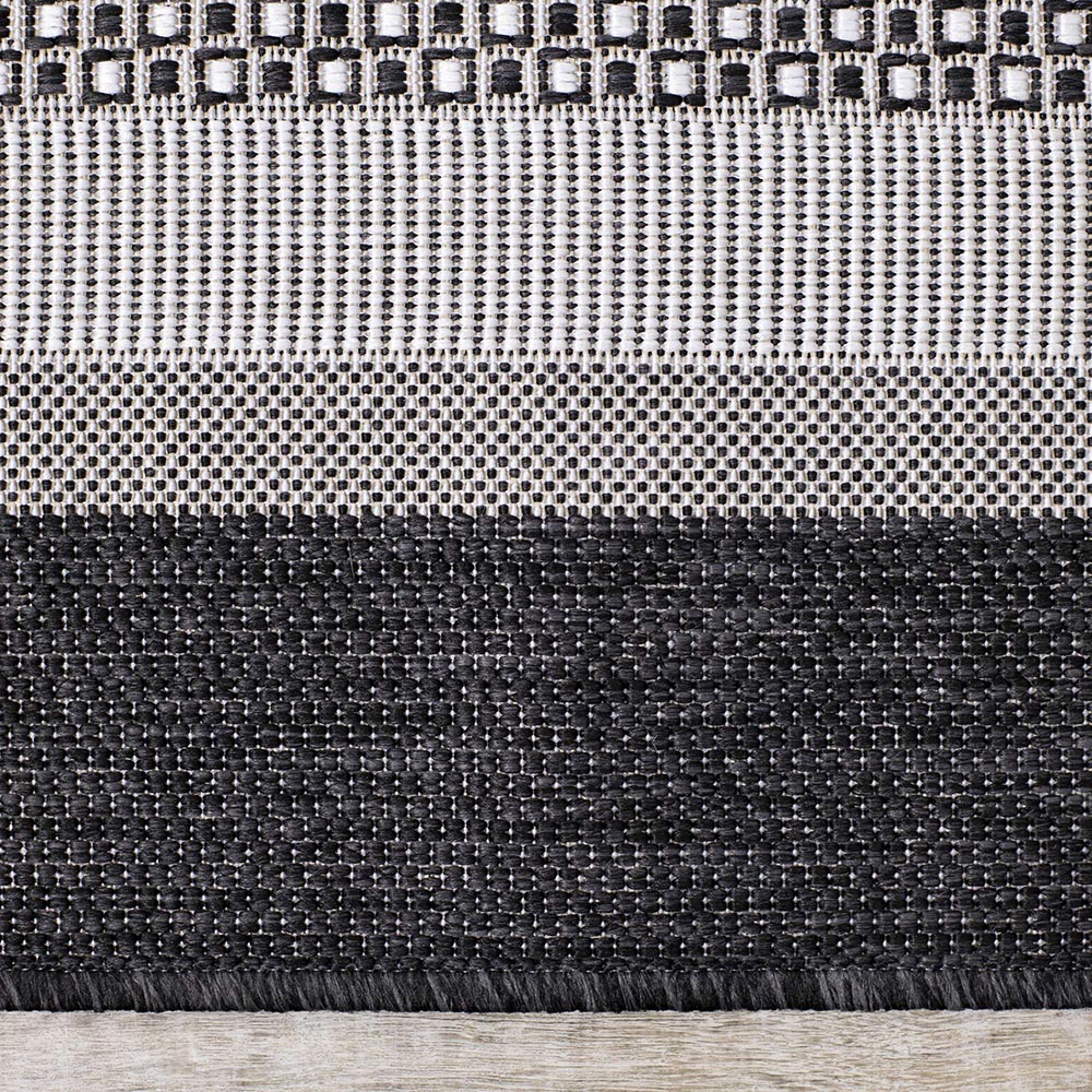 Jasper Border Outdoor Carpet - Light Grey/Dark Grey