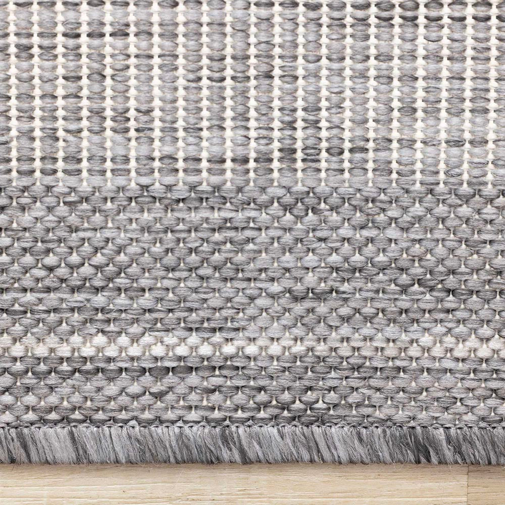 Checkered Outdoor Carpet - Light Grey/Cream