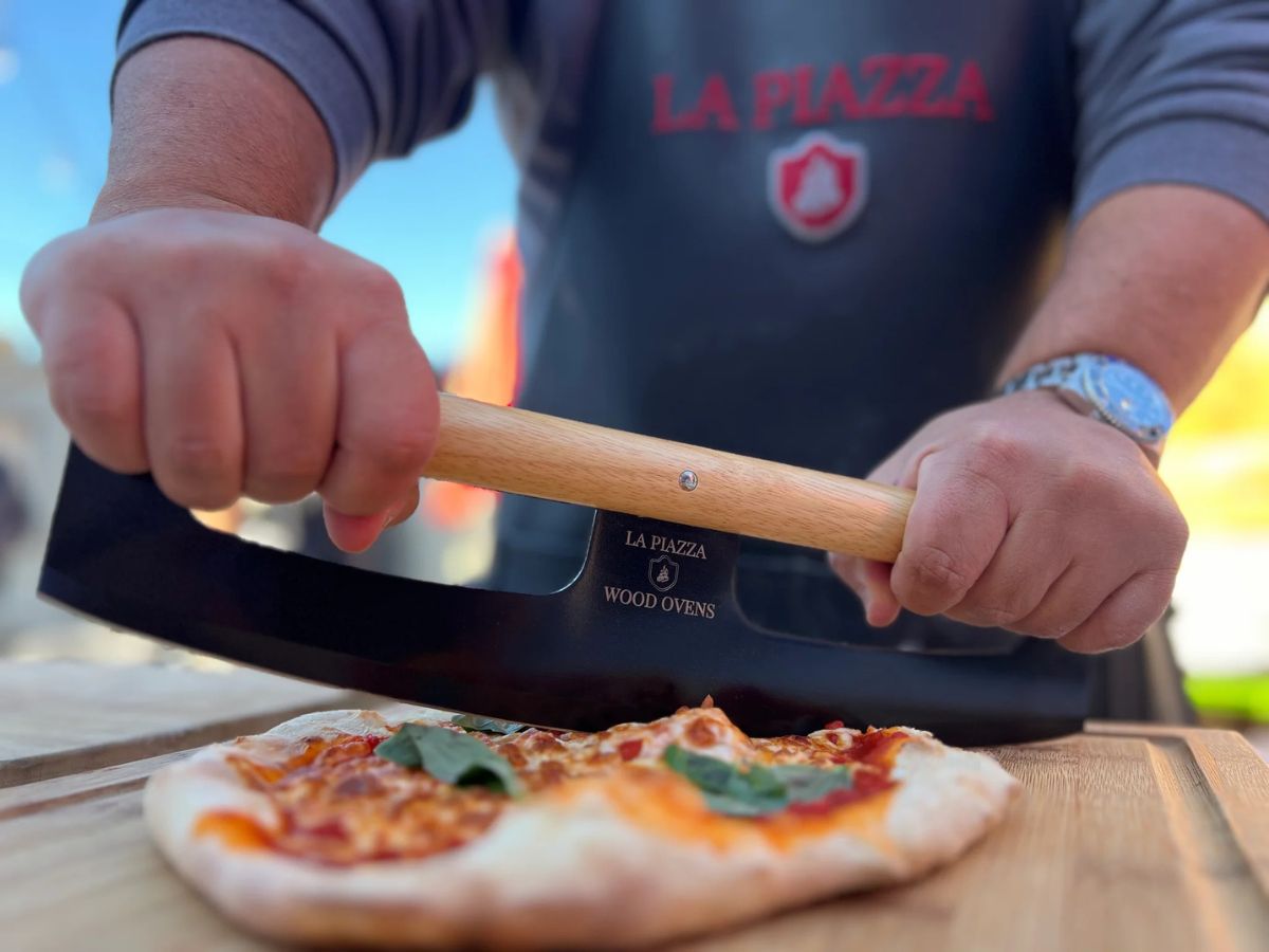 La Piazza Pizza Rocker