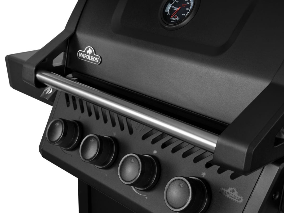Napoleon Freestyle 425 Gas Grill