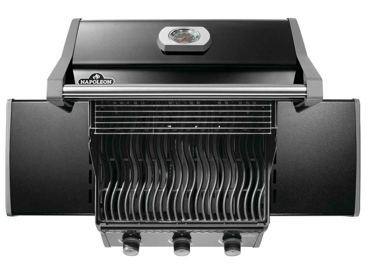 Napoleon Rogue 425 Gas Grill - Black