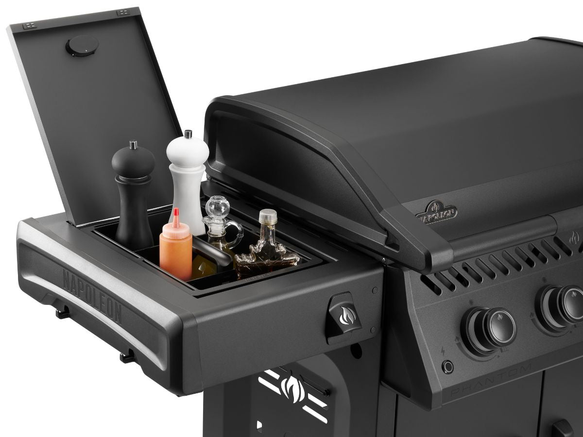 Napoleon Rogue PRO Phantom 30 Griddle Gas Grill