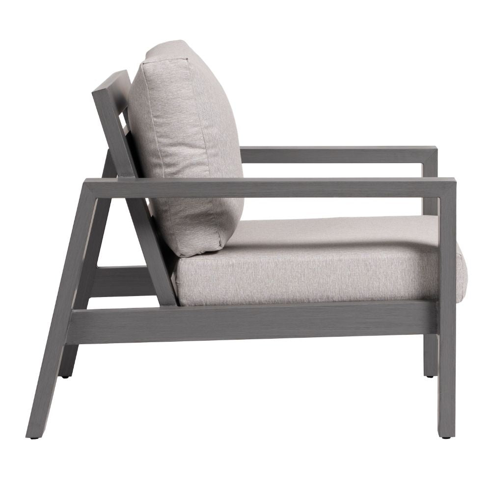 Oasis Club Chair