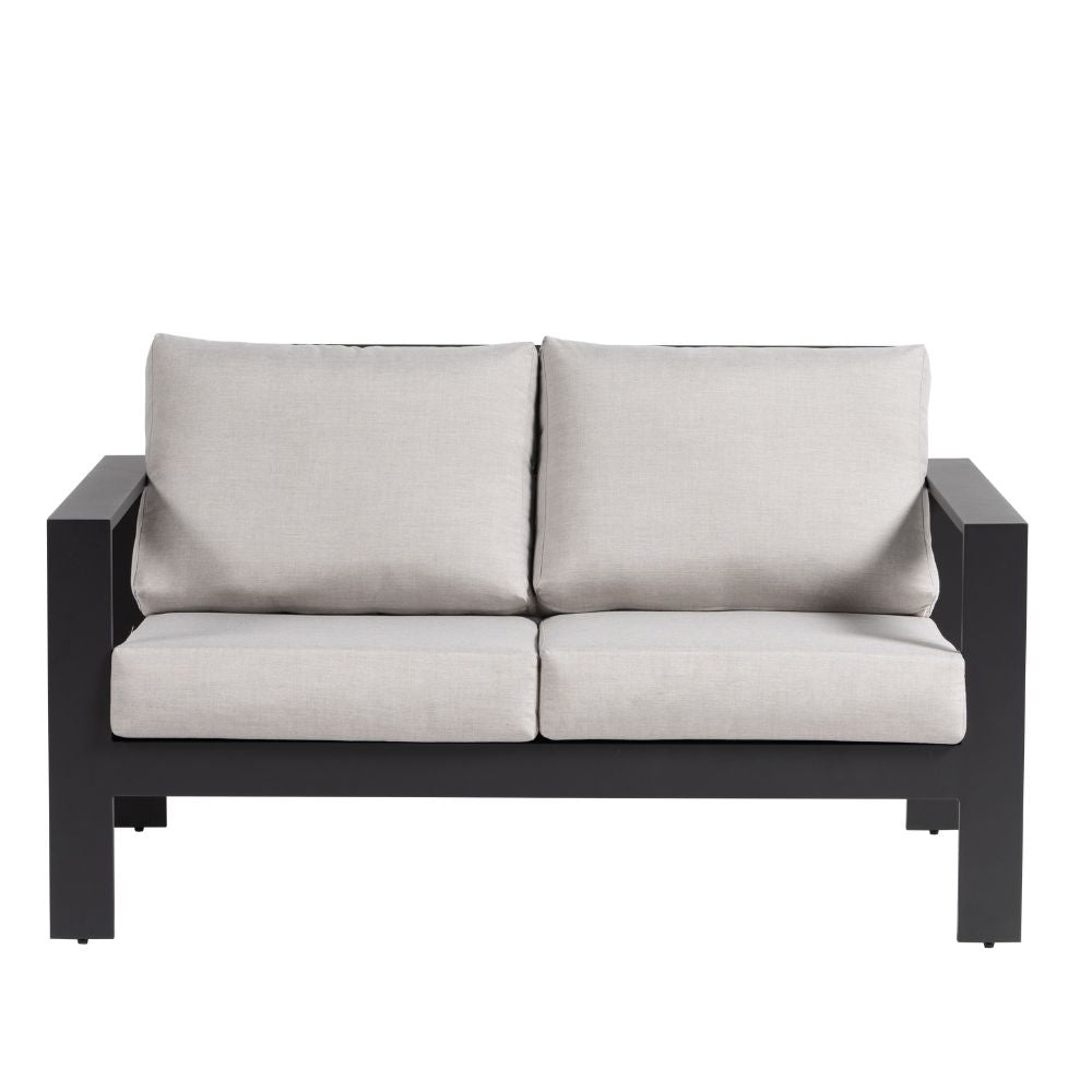 Vienna Loveseat