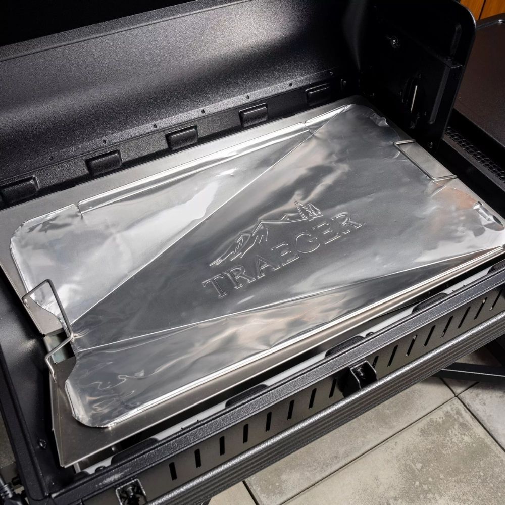 Traeger Size B Drip Tray Liner: Woodridge/Ironwood 885