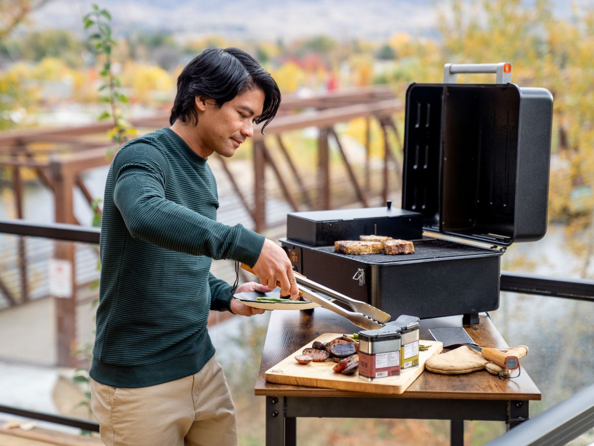 Traeger Ranger Pellet Grill