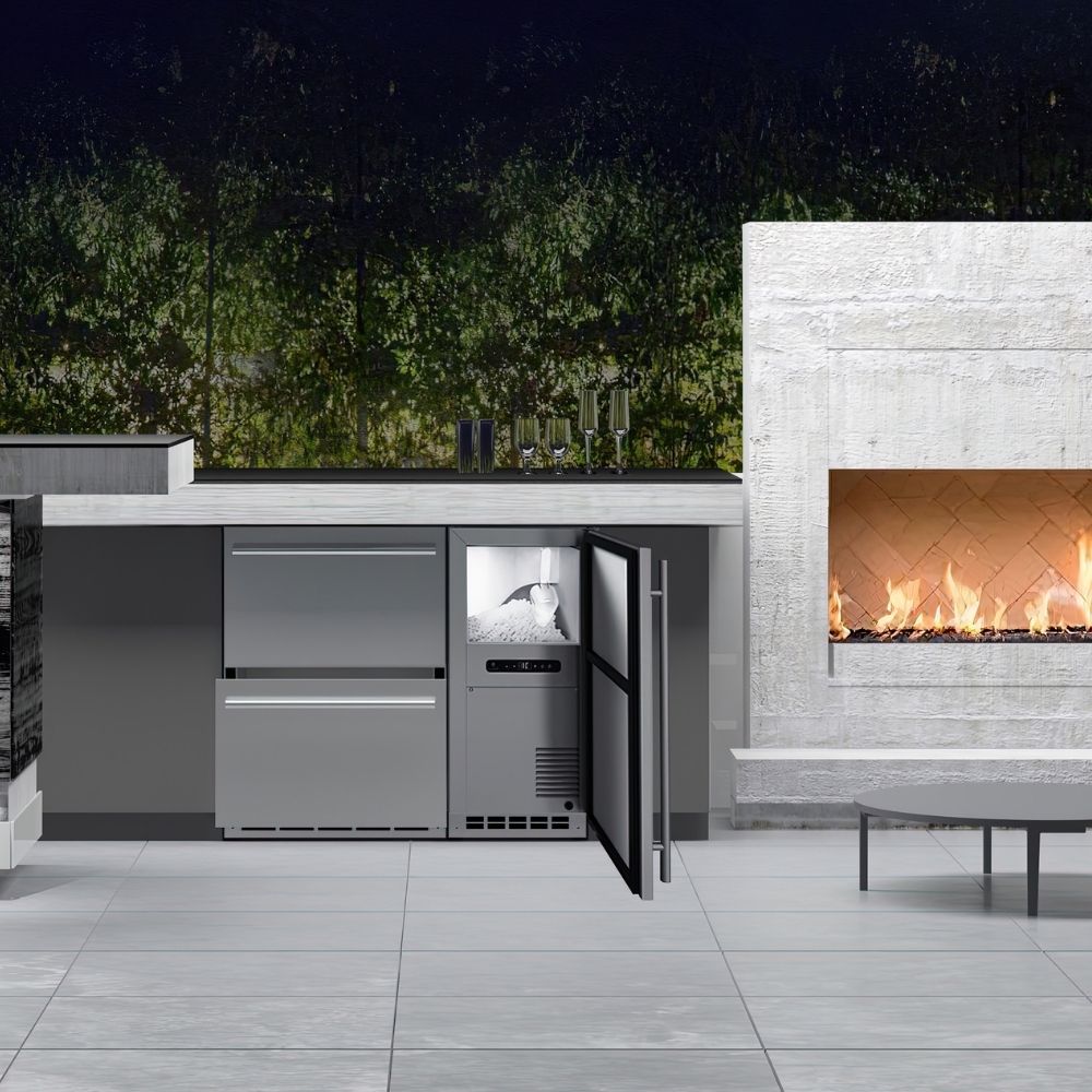 U-Line 15" Outdoor Nugget Ice Machine