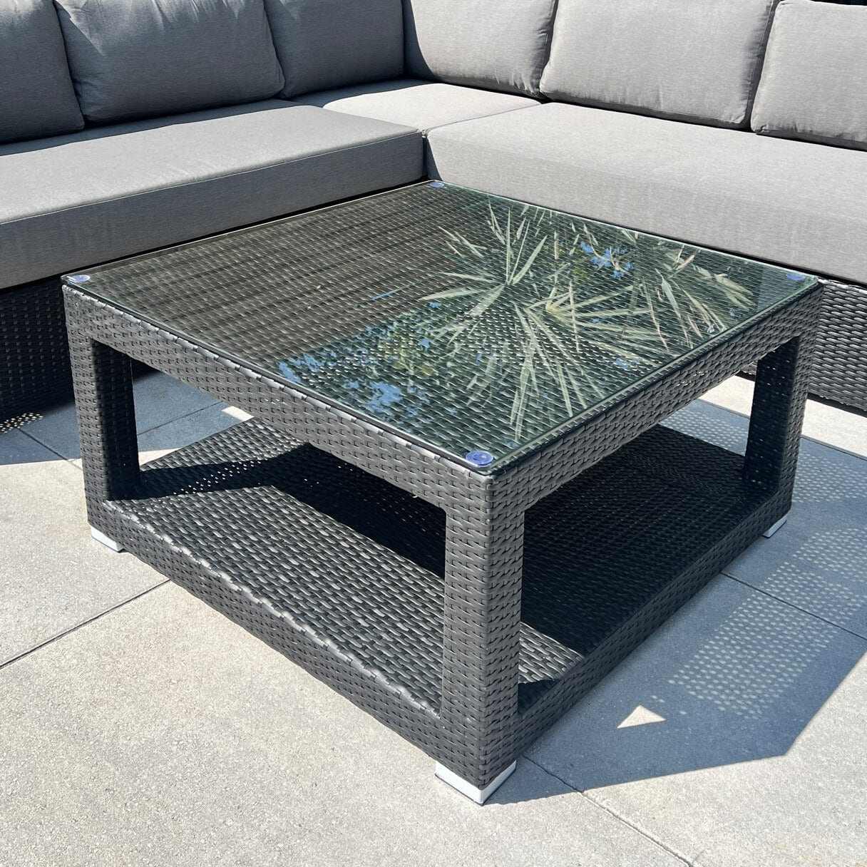Chat Sticker Table Universal Wicker Chat Table – InsideOut