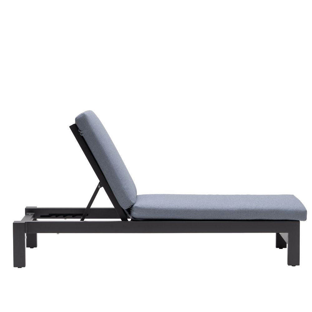Vienna Chaise Lounger