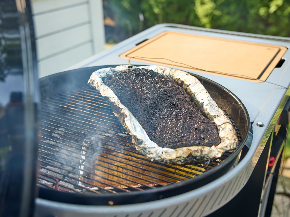Weber 22" Performer Premium Smart Charcoal Grill