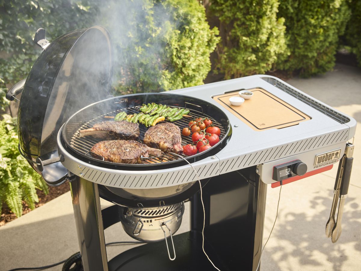 Weber 22" Performer Smart Charcoal Grill
