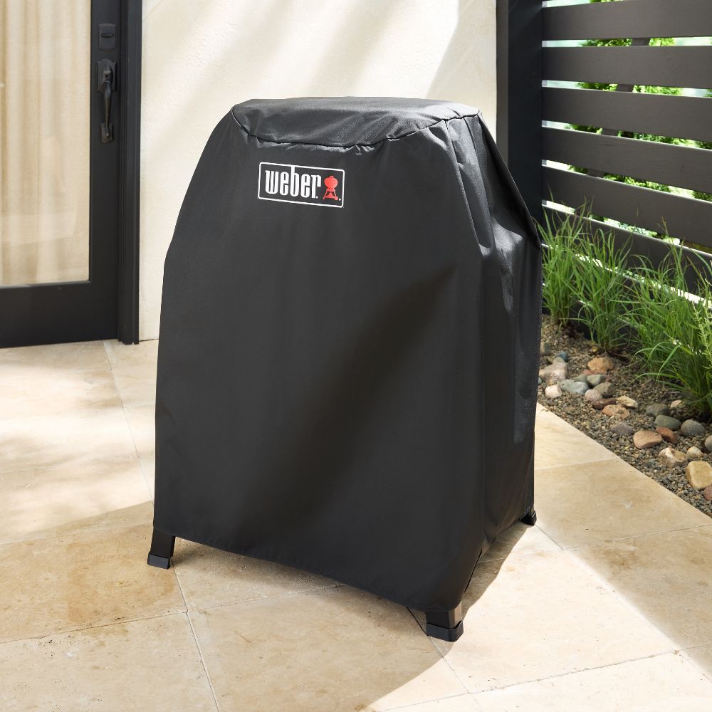 Weber Grill Cover: Lumin on Stand