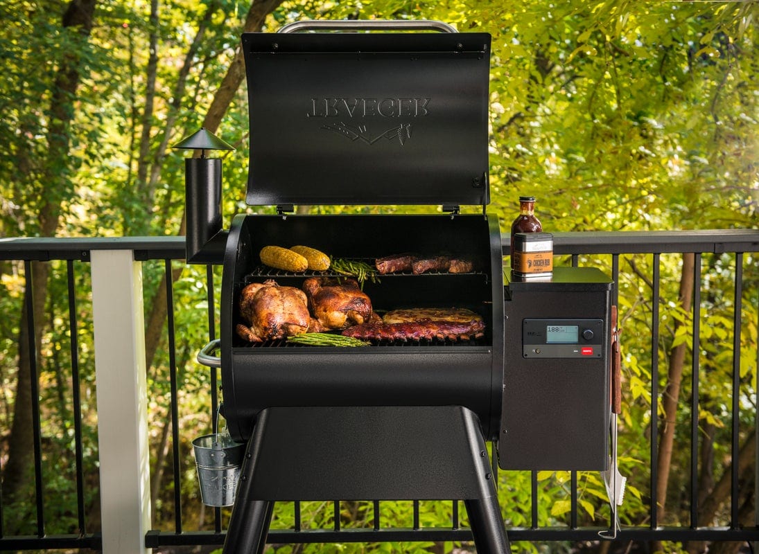 Traeger Pro 575 Wood Pellet Grill